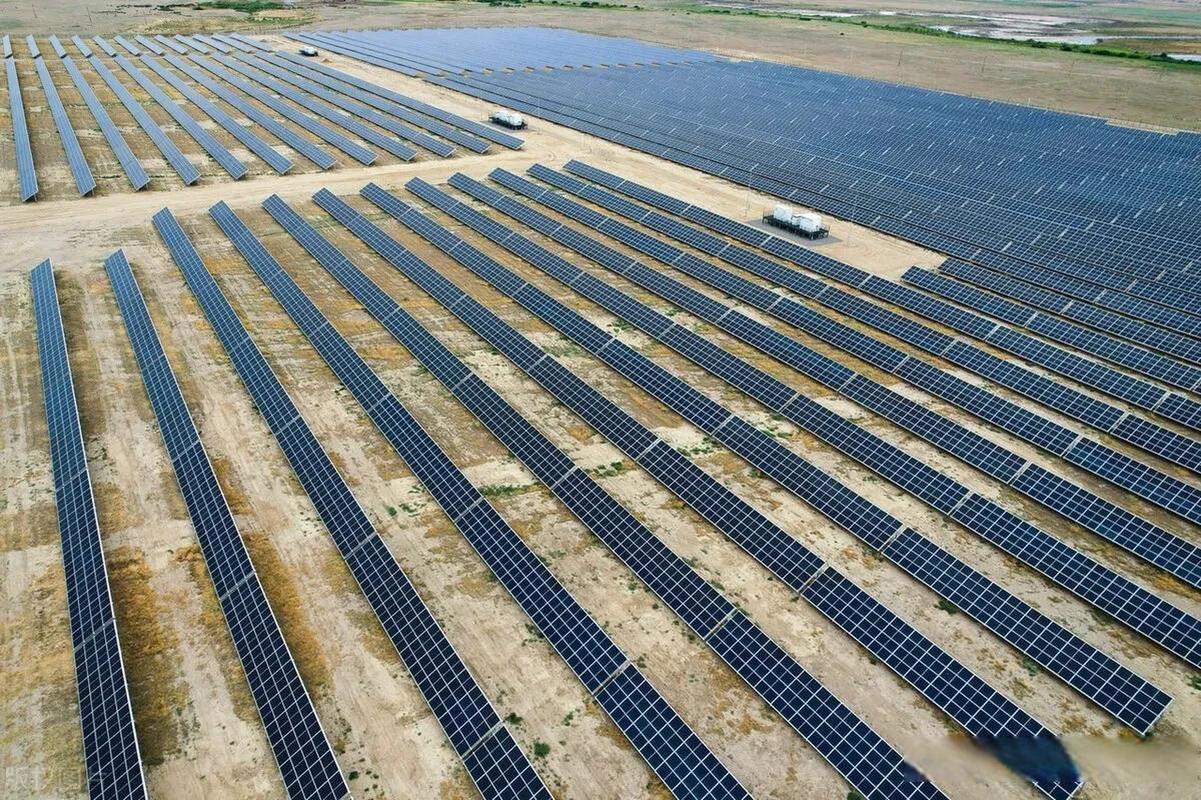 達吉斯坦太陽能發電廠 2700萬美元點亮高加索陽光